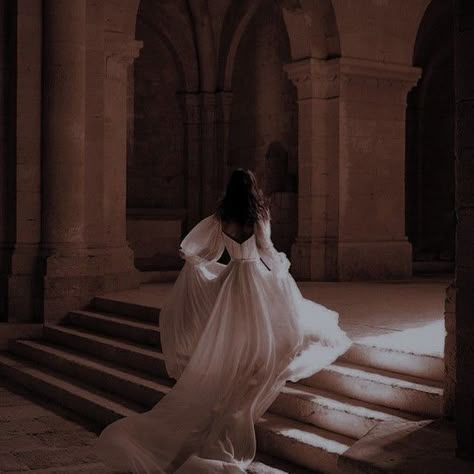 running through the palace halls on Spotify Ballroom Aesthetic, Royalcore Aesthetic, Era Victoria, Royalty Core, Fairytale Aesthetic, Dark Princess, Castle Aesthetic, Queen Aesthetic, Fotografi Vintage