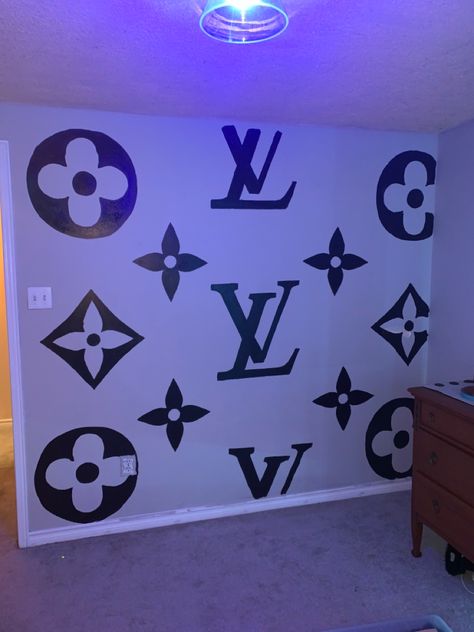 Louis Vuitton Room Wall, Lv Room Ideas, Louis Vuitton Room Decor, Lv Painting, Door Art Bedroom Paint, Girl Apartment Decor, Glam Bedroom, Barn Wood Crafts, Cute Diy Room Decor