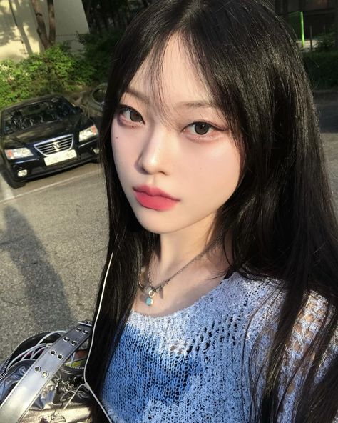 Asian Face Claim, Asian Face, Korean Eye Makeup, Ethereal Makeup, August 19, Beauty Icons, 가을 패션, Aesthetic Makeup, Vintage Hairstyles