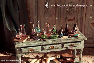 Pixie Dust Miniatures: Wizard's Study Potion Table, Harry Potter Room Decor, Halloween Miniatures, Haunted Dolls, Miniature Rooms, Dolls Houses, Potion Bottle, Mini Things, Room Box