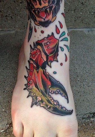 American Traditional Aquatic Tattoo, Aquatic Tattoo, Lobster Tattoo, Rad Tattoos, Claw Tattoo, Crab Tattoo, Crab Claw, Tattoo Graphic, Classic Tattoo