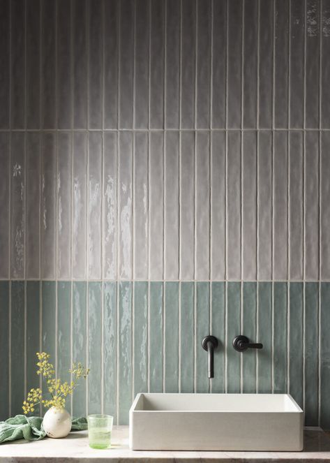 Batman House, Bathroom Tiles Combination, Green Tile Bathroom, Tile Options, Green Tiles, Mandarin Stone, Subway Tiles Bathroom, White Bathroom Tiles, House Bathrooms