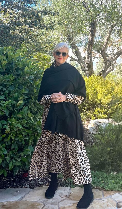 How to Nail High and Low Fall Fashion Over 50 - Cindy Hattersley Design Dark Academia For Older Women, Plus Size Fall Over 60 Years, Winter Skirts And Tights Over 50, Matured Look Outfit Plus Size, Advanced Style Aging Gracefully, Fall/winter Dresses For 50 Year Old Woman, Gentlewoman Style, Fashion For Winter, Equestrian Style Boots