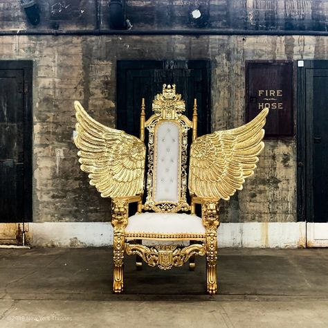 Bushwick Throne (Gold/White) King On Throne, Royal Chair, King Chair, Royal Throne, Furniture Design Ideas, Royal Furniture, Luxury Furniture Design, Throne Chair, Throne Room