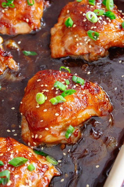 Coca Cola Recipes, Coca Cola Chicken, Cola Recipe, Cola Chicken, Comforting Dinner, Oven Chicken, Spring Onions, Chicken Bites, Easy Delicious Recipes