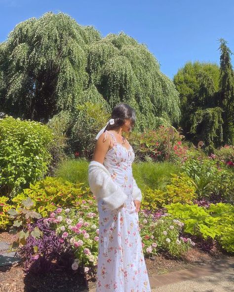 𝓂𝒶𝒽𝓈𝒶 on Instagram: "This is your sign to go strolling in the garden 🌸 Dress: @rihoas_official (gifted) (use code “Mahsa” for discount) 🏷cottagecore, gardencore, dreamy aesthetic, angelcore, summer outfit inspo, maxi dress, floral dress, modern romance, romantic look, girly fashion, soft aesthetic, outfit details, princess vibes, girly style, feminine fashion, neutral aesthetic, white outfit, parisian vibes, aesthetic outfit, spring aesthetic, elegant fits, Pinterest aesthetic #rihoas #in Bright Feminine Aesthetic, Garden Aesthetic Outfit, Gardencore Aesthetic, Ethereal Aesthetic Outfits, Floral Dress Aesthetic, Girly Aesthetic Outfit, Aesthetic Angelcore, Soft Feminine Style, Elegant Fits