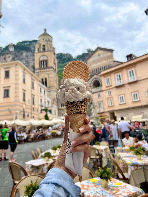 icecream, gelato, italy, amalfi coast Vespa Amalfi Coast, Capri Italy Restaurant, Italy Ice Cream Aesthetic, Restaurants In Capri Italy, Gelato In Italy, Gelato Italy, Capri Italy, Sicily Italy, Italian Summer