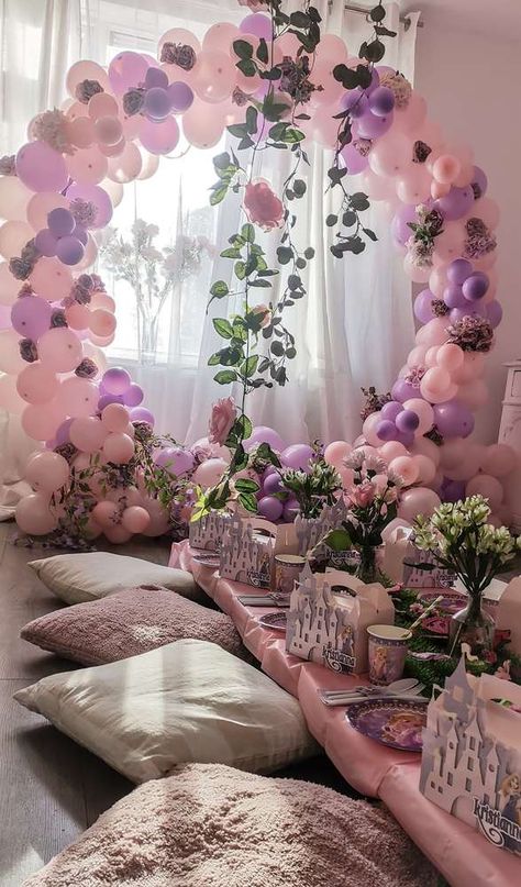 Tangled Birthday Party Ideas, Princess Tea Party Birthday, Tangled Theme, Tangled Birthday Party, Rapunzel Birthday, Rapunzel Birthday Party, Balloons Ideas, Fairy Garden Birthday Party, Tangled Birthday