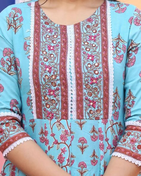 Beautiful reyon fabric fine quality naira cut design👗 ⭐Available Size-. 38/40/42/44, ⭐ Product: 3 pis set *Kurti+Pant +dupatta* *Fully stitched* * price 1050 free shipping Quality Products Online selling Quality Pro Pre booking start 👍🏻 #exclusivecollection #womenfashion #kurtaset #doorstepdelivery #outfitoftheday #amazingfashion #dmfororder #fashioninfluencer #fashionstyle #trendylook #topquality #ordernow #followｍe Set Kurti, Long Kurtis, Kurti Pant, Online Selling, Kurtis With Pants, Cut Design, Selling Online, Exclusive Collection, Order Now