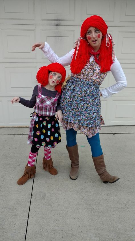 Diy Ragdoll, Ragdoll Costume, Mommy And Daughter, Homemade Halloween Costumes, Homemade Halloween, Halloween Costumes Makeup, Mommy Daughter, Costume Diy, Diy Halloween Costumes