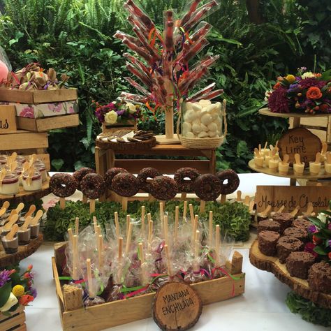 Rustic Candy Bar, Cowboy Candy, Western Birthday Party, Bridal Fair, Candy Bar Wedding, Dessert Bar Wedding, Horse Party, Western Parties, Cowboy Birthday