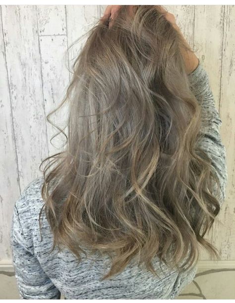 Brown Gray Hair, Blond Beige, Ash Brown Hair Color, Ash Blonde Hair Colour, Brown Hair Shades, Ash Hair, Ash Brown Hair, Ash Hair Color, Blonde Wavy Hair