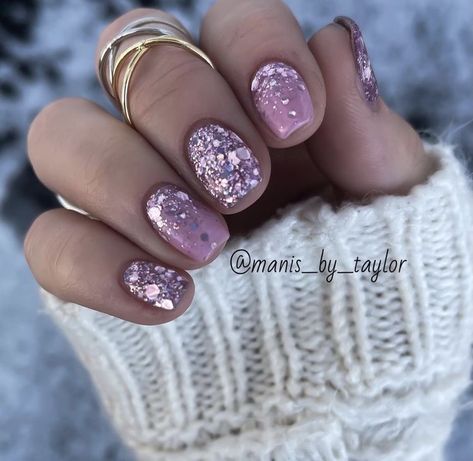 Glitter Gel Nail Designs, Sparkle Nail Designs, Coffin Nails Ombre, Short Nail Manicure, Silver Glitter Nails, Square Nail Designs, Dip Nails, Happy Nails, Glitter Gel Nails