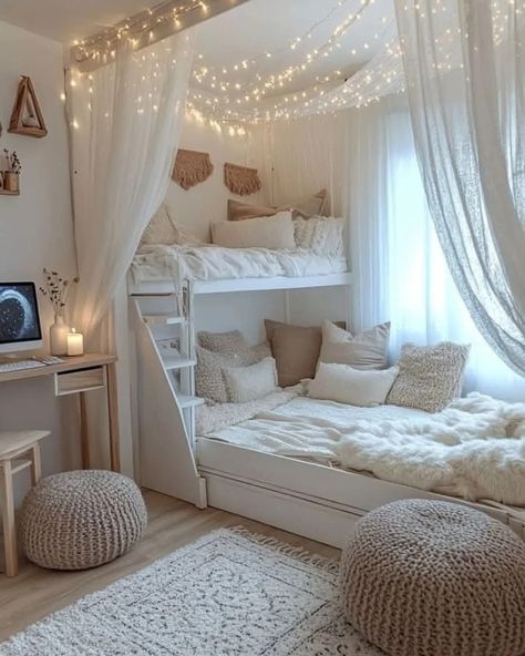 Bedroom Decor For Girls Room, Aesthetic Rooms Girl, Bedroom Ideas For Girl Rooms, Room Decor 2 Beds, Room Style Ideas Bedrooms, Room Design Bedroom Aesthetic, Aesthetic Room Ideas For Teen, Room Ideas For Teens Girls Bedrooms, Room For Girls Ideas