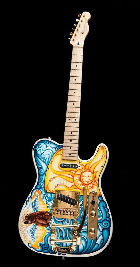 Fender Telecaster Custom, Telecaster Bass, James Burton, Guitar Studio, Telecaster Custom, Robert Plant Led Zeppelin, Leo Fender, Joe Strummer, Bass Ukulele