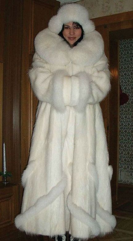 Big Fur Coat, Russian Coat, Soviet Fashion, Heavy Winter Coat, Fox Coat, White Vintage Dress, The Love Of God, Real Fur Coat, Fur Hood Coat