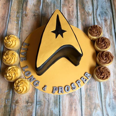 Star Trek Birthday Party Ideas, Star Trek Birthday Party, Star Trek Party Decorations Diy, Star Trek Birthday Cake, Star Trek Cakes, Star Trek Birthday Cake Ideas, Star Trek Cake, Star Trek Birthday, Star Trek Party