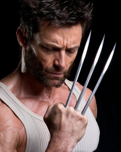 Wolverine Claws, Wolverine Comic, Samantha Images, Marvel Superheroes Art, The Wolverine, Wolverine Hugh Jackman, Marvel Characters Art, Logan Wolverine, Wolverine Marvel