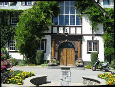 Shawnigan Lake School- Shawnigan Lake School, Shawnigan Lake, Lovely Home, Vancouver Island, So Beautiful, Got Married, Getting Married, Wedding Venues, Road Trip