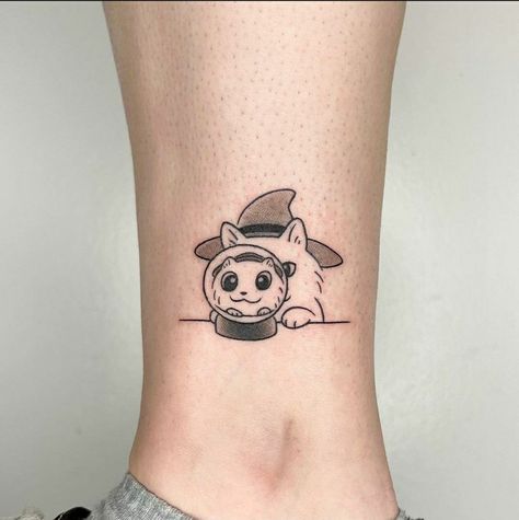 Cat Tattoo Idea, Filler Tattoo Designs, Tattoo Cute, Astronaut Tattoo, Cute Cat Tattoo, Cute Tattoo, Black Cat Tattoos, Cute Little Tattoos, Spooky Tattoos