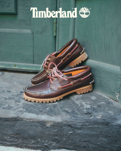 Timberland Authentic 3-Eye Boat Shoe | Brown (Model TB 030003214)⁠ Timberland's Authentic 3-Eye is a classic indeed, with its handcrafted Timberland aesthetic and premium but rugged leathers. They’ve included a functional lacing system to ensure that you get a perfectly comfy fit every time, and the leather lining and footbed offer a premium feel and optimal comfort. And if you’re looking for durable soles which offer maximum traction on a variety of surfaces, the rubber lug outsoles on this ... Timberland Boat Shoes, Rugged Leather, Comfy Fits, Full Grain Leather, Boat Shoes, Leather Upper, Shoe Accessories, Boots, Leather