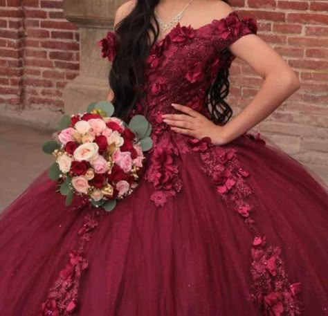 Crimson Quinceanera Dresses, Marron Quince Dress, Maroon Quince Dresses, Quinceanera Dresses Dark Red, Wine Red Quince Dress, Burgundy Quince Dress, Maroon Quinceanera Theme, Dark Red Quince, Wine Red Quinceanera Dresses