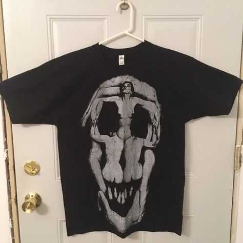 Vintage Salvador Dali Voluptas Mors Women Skull Shirt size L Body Farm, Skull Shirt, Skull Shirts, Salvador Dali, Dali, Stitching, Outfit Inspo, Plus Fashion, Fashion Trends