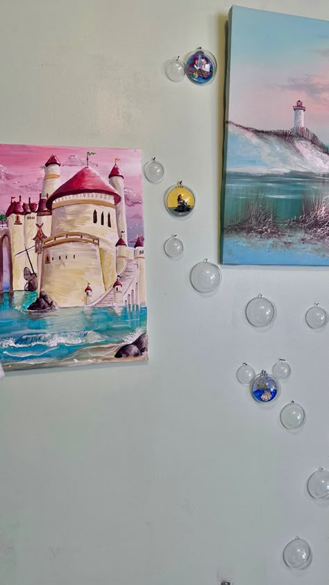 Ornament Disney decor! Painted on flat wood ornaments and covered in half of a plastic circular ornament. Mermaid Themed Bathroom, Ariel Room, Bubble Bathroom Theme, Little Mermaid Bathroom Ideas, Disney Bathroom Ideas, Ariel Bathroom, Disney Princess Bathroom, Ariel Room Decor, Disney Restroom Decor Bathroom Ideas