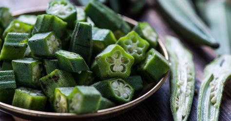 Okra has an undeserved bad rap. Typically, when tell people I’m cooking with okra, they make a face and tell me about their one bad okra experience. Well sure, probably because of how it  was prepared! Indeed, you can’t just munch on raw okra or nuke it; a bit of finesse is necessary to get it right. Okra Health Benefits, How To Cook Okra, Okra Benefits, Fresh Okra, Cholesterol Lowering Foods, Low Cholesterol, Cholesterol Levels, Lower Cholesterol, Okra