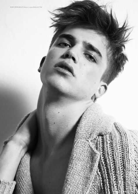 modern hairstyle Old School Haircuts, Michael Dean Johnson, Blake Steven, River Viiperi, Top Male Models, Vogue Men, Francisco Lachowski, Look Into My Eyes, Best Mens Fashion