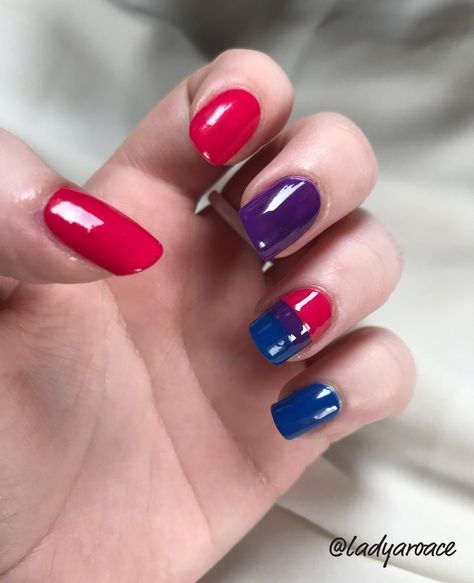 Bisexual Flag Nails, Bisexual Nails Acrylic, Bisexual Nail Ideas, Bi Flag Nails, Bi Nails, Bisexual Nails, Bi Pride Nails, Easy Pride Nails, Pride Nail Art