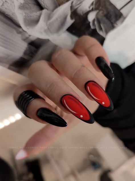 #cartoonnails #popartnails #comicnails #comicsnail Red Cartoon Nails, Black Pop Art Nails, Uñas Comic Pop, Cartoon Art Nails, Comic Nails, Horror Nails, Pop Art Nails, Cartoon Nails, Dark Red Nails