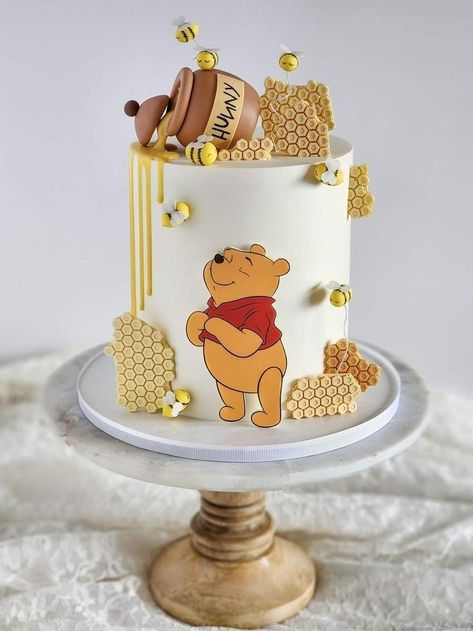 First Birthday Cake Winnie The Pooh, Winnie Pooh Birthday Party Ideas, Vini Puh Cake, Disney Theme Desserts, Pooh Bear Cake 1st Birthdays, Winnie The Pooh 2nd Birthday Cake, Winnie The Pooh Birthday Cakes, Pooh Bear Second Birthday, Winnie The Pooh Birthday Party Ideas 1st