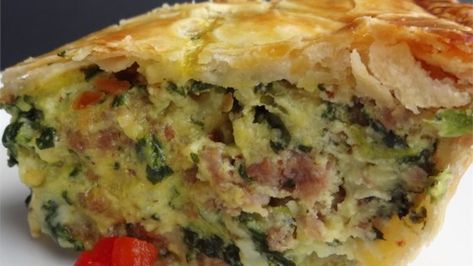 This festive sausage pie is perfect for a holiday brunch or midnight snack. Pizzagaina Recipe, Eggs Ricotta, Sausage Pie Recipe, Italian Spinach, Italian Easter Pie, Pie Contest, Spinach Sausage, Spicy Meatball, Sausage Pie