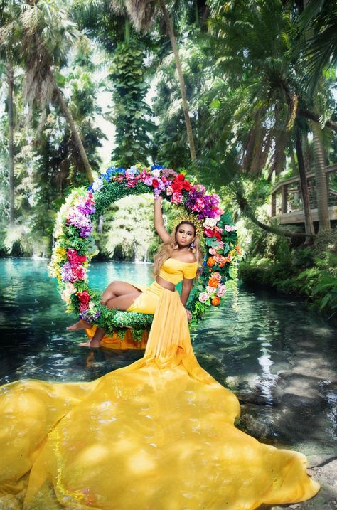 Plus Size Water Photoshoot, Luau Photoshoot, Nature Birthday Photoshoot, Caribbean Photoshoot, 21 Birthday Photoshoot, 19th Photoshoot, 50th Birthday Photoshoot, 16th Bday Ideas, 25th Birthday Photoshoot