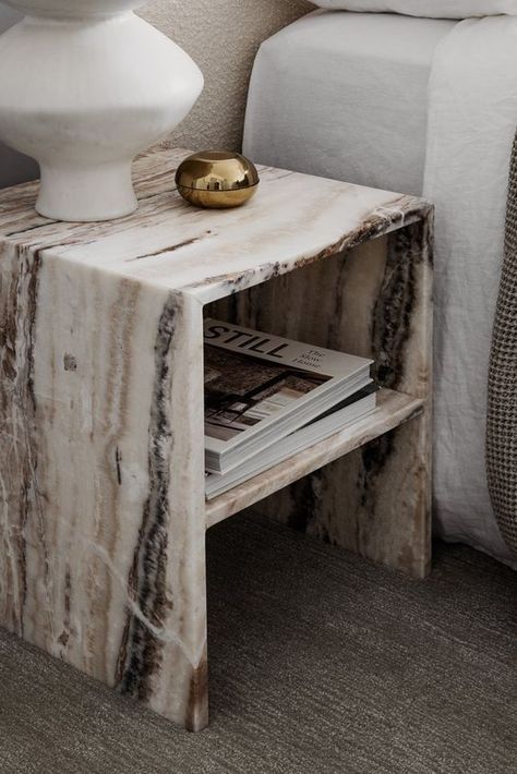 Interior Boho, Marble Side Table, Table Shelf, Apartment Inspiration, Interior Inspo, My New Room, Accent Furniture, Interior Design Inspiration, 인테리어 디자인