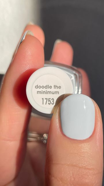 Paola ✨ Short Nails Swatches & Inspo on Instagram: "✏️ Doodle The Minimum by @essie is a white based, light gray creme nail polish with blue undertones. From the Study Tips Collection. Doodle the minimum is Limited Edition and a @target Exclusive. • ✨ I saw this nail polish on @polish.lab.rat page and I can say I was #influenced hehehe... This gorgeousness of a polish caught my eye because, it is not a blue blue but, it is not a gray gray either. So beautiful. I was buying a few things for our h Light Gray Blue Nails, Light Blue Grey Nails, Gray Short Nails, Grey Blue Nails, Slate Nails, Light Gray Nails, Light Blue Nail Polish, Instagram Doodle, Trendy Nail Polish