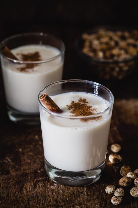 Spanish horchata | Eat Good 4 Life Clean, healthy and easy to make! Tiger Nut Milk, Tiger Nut, Horchata Recipe, Nut Milk Bag, Nut Milk, Milk Recipes, Dairy Milk, Smoothie Drinks, In Spanish