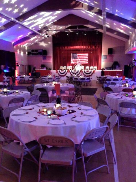 1940's USO style party and show. Uso Themed Gala, 1940s Centerpiece Ideas, Uso Themed Party, Uso Party, 40s Theme Party, 1940s Decorations Party, 1940 Theme Party Ideas, 1940s Party Decorations, 1940s Uso Party