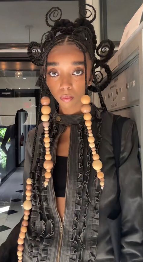 @ lovekayra Unique Female Hairstyles, Types Of Black Hairstyles, Female Black Hairstyles, Afro Futurism Hair, Bug Hairstyle, Hair Horns Hairstyles, Unique Protective Hairstyles, Goth Locs, Hairstyles Locs