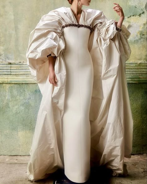 Krikor Jabotian, Spring 2023 Couture, Gown With Cape, 2023 Couture, Crepe Gown, Dream Wedding Ideas Dresses, Column Gown, فستان سهرة, Cape Sleeves