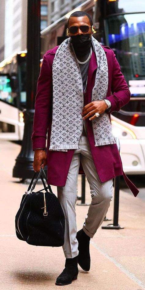 NFL Week 14: Best Pregame Fits - Bleu Nfl Pregame Outfits, Pregame Outfits, Gucci High Tops, Calvin Klein Boots, Nfl Football Players, Louis Vuitton Scarf, Outfit Choices, High Top Boots, Nfl Season