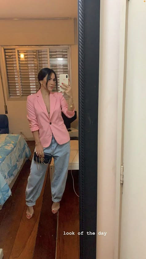 Pink Outfits Party Night, Blazer Rosa, Job Clothes, Looks Pinterest, Elegant Outfit Classy, Fiesta Outfit, Easy Trendy Outfits, Trendy Fashion Outfits, Causual Outfits