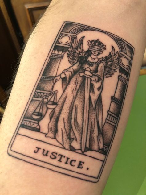 #tarot #tatto #tatuaje #justice #minimalista #justicia Justice Tarot Card Tattoo Design, Paradise Lost Tattoo, Justice Tarot Card Tattoo, Lost Tattoo, Tattoo 2022, Justice Tattoo, Soft Tattoo, Justice Tarot, Avatar Tattoo