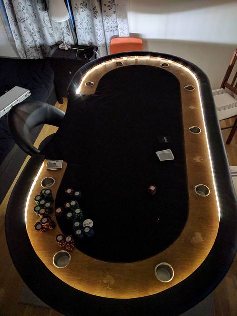 Table Inspiration, Gaming Decor, Poker Table, Arcade Games, Poker, Las Vegas, Dream Home, Design Inspiration, Living Room