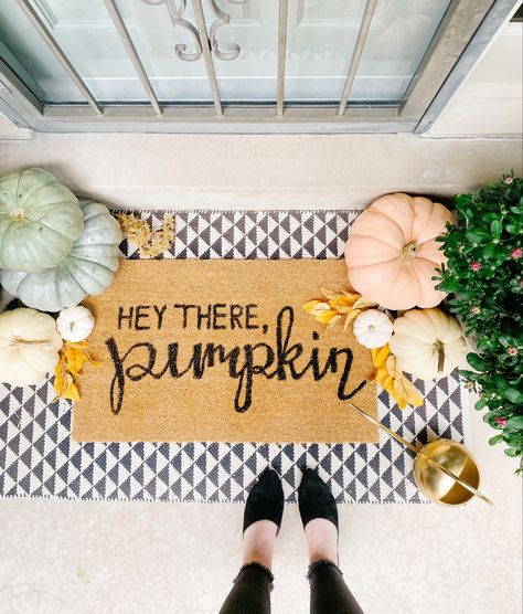 Super simple diy fall door mat and fall front porch decor Simple Fall Front Porch, Diy Doormat, October Vibes, Door Mat Diy, Fall Friends, Fall Doormat, Easy Fall Crafts, Fall Front Porch Decor, Front Porch Decor