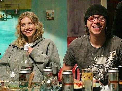 Skins Generation 1, Mike Bailey, Cassie Skins, Hannah Murray, Skins Characters, Skin Aesthetics, Skins Uk, Movies And Series