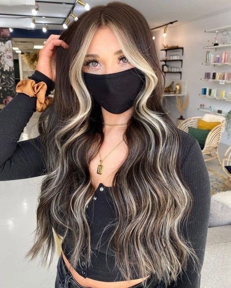 Blonde Mermaid Hair, Blonde Front Highlights, Blonde Mermaid, Rambut Brunette, Blonde Streaks, Natural Blonde, Face Shape Hairstyles, Black Hair With Highlights, Dark Hair With Highlights