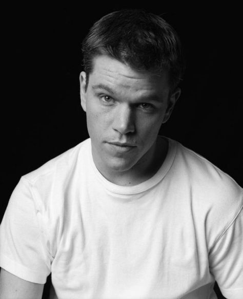 Matt Damon Black And White, Young Matt Damon, Jason Bourne, Saving Private Ryan, Rocky Balboa, Black And White Photos, Matt Damon, White Images, Jason Statham