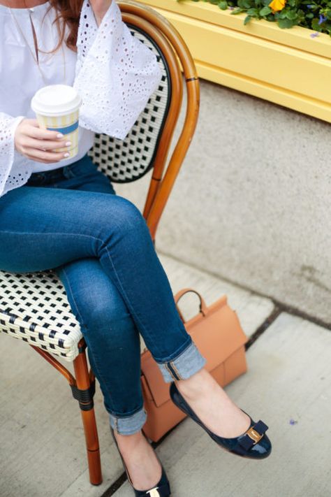 Ferragamo flats. Blue Flats Outfit, Preppy Chic Outfits, Pumps Outfit, Ferragamo Pumps, Design Darling, Ballerina Outfit, Shoes And Sandals, Blue Jean Outfits, Flats Outfit